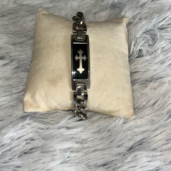 Stainless Steel Cross Bracelet - Picture 3 of 5
